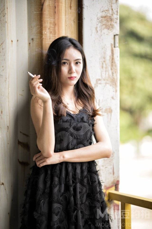 暗黑模特
