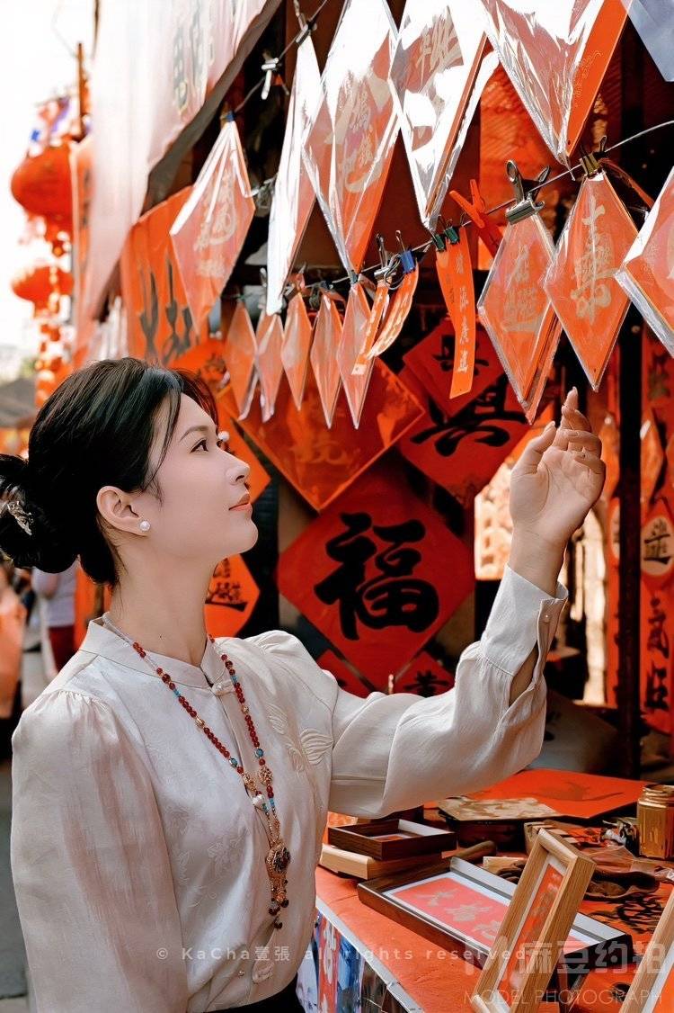 汉服模特