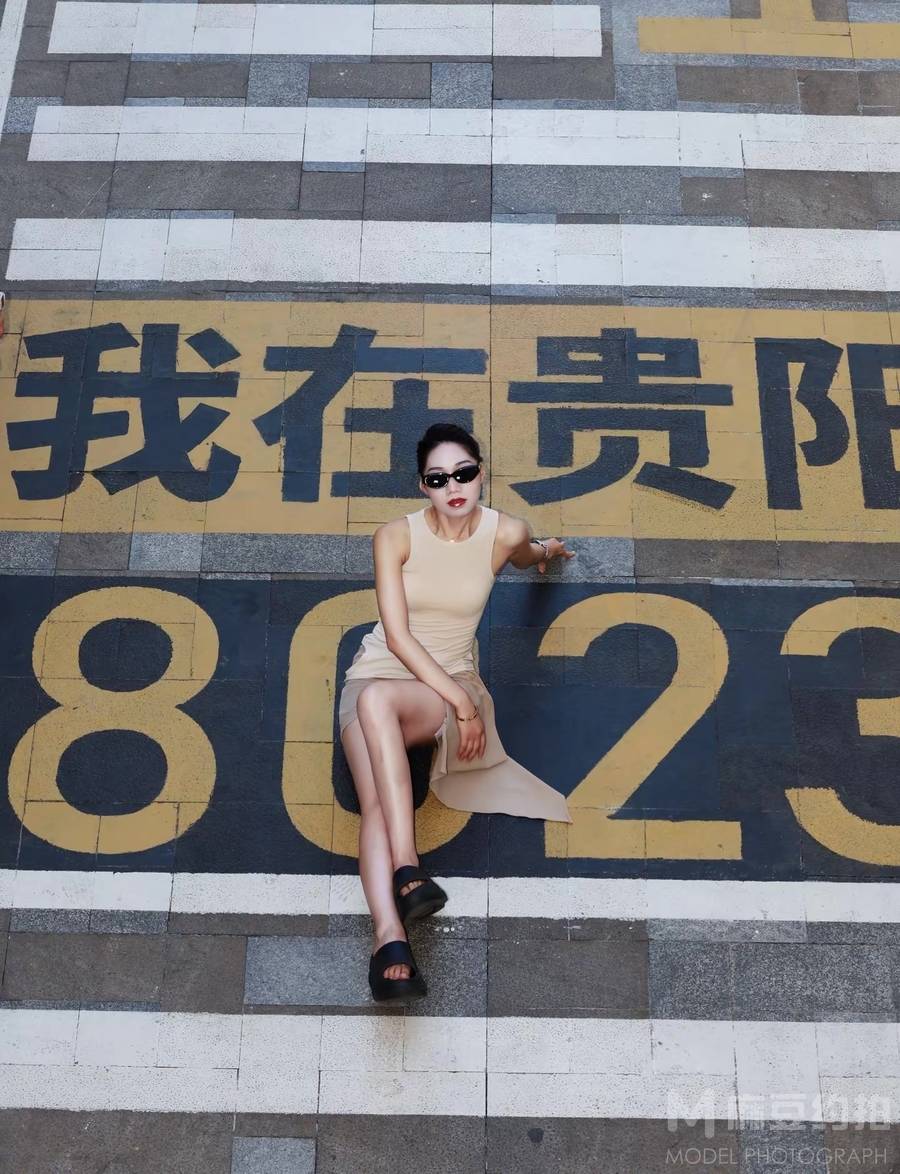 胶片模特