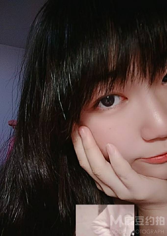 纪实模特