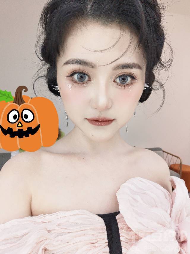 妆容模特