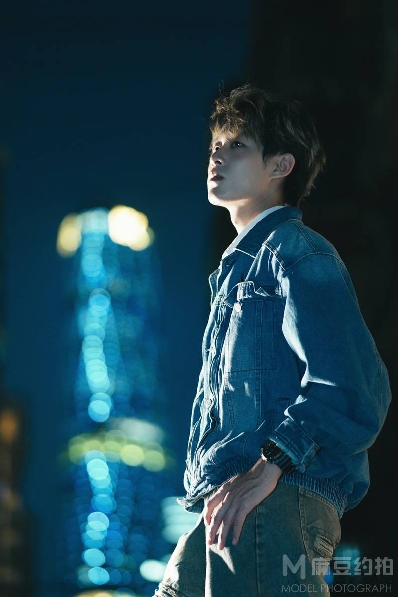 夜景模特