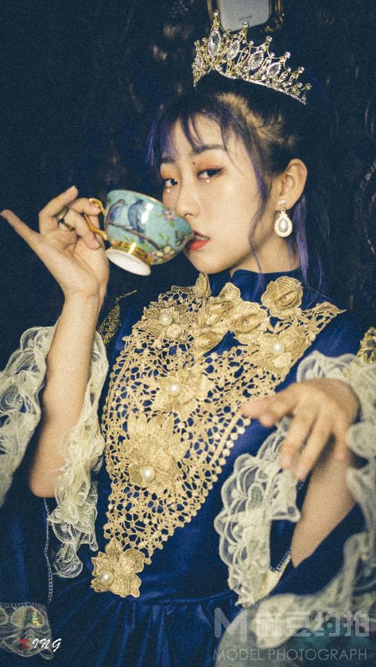 胶片模特