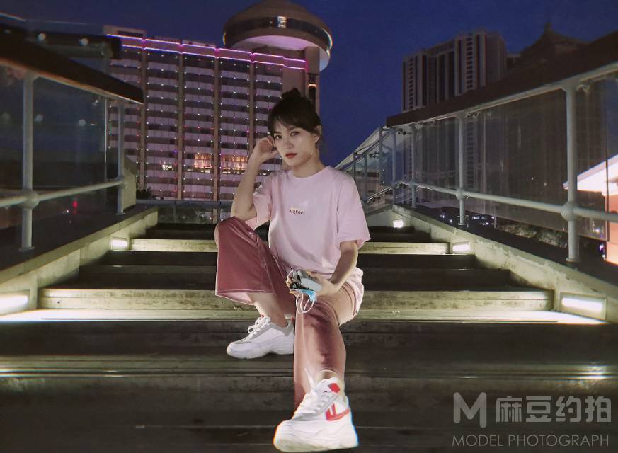 情侣模特