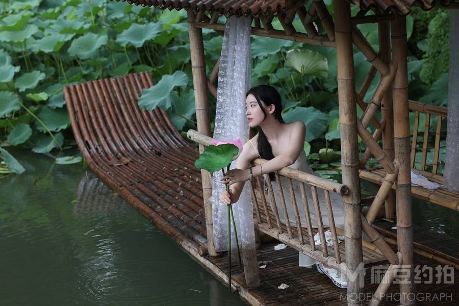 民国模特