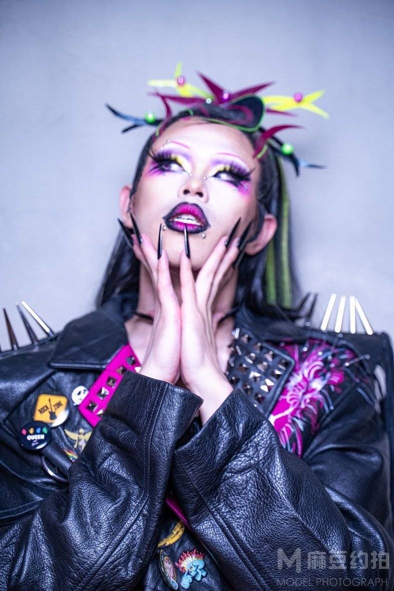妆容模特