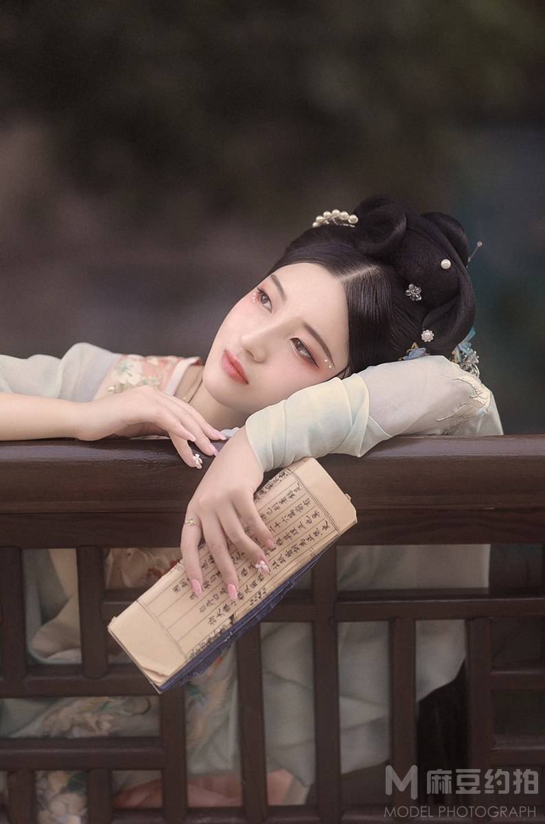古风模特