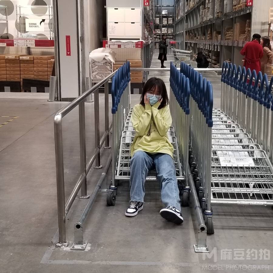 校园模特