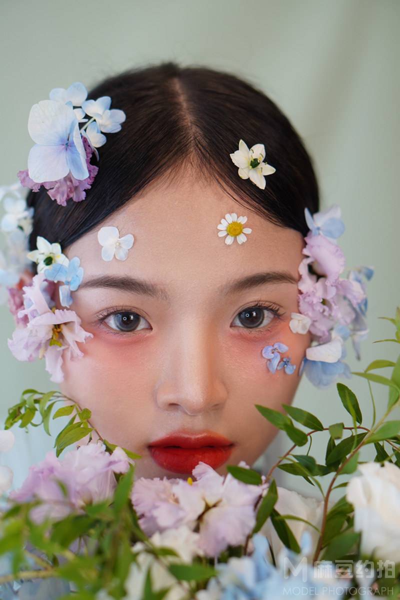 妆容模特