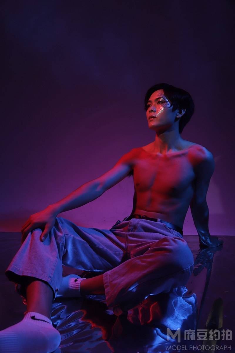暗黑模特