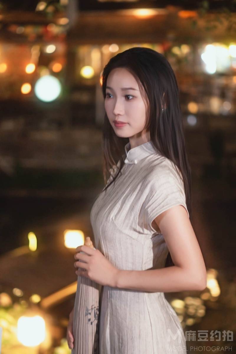 夜景模特