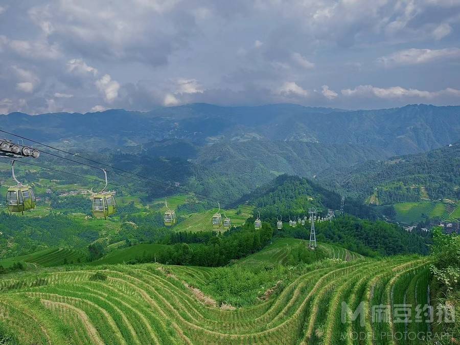 纪实模特