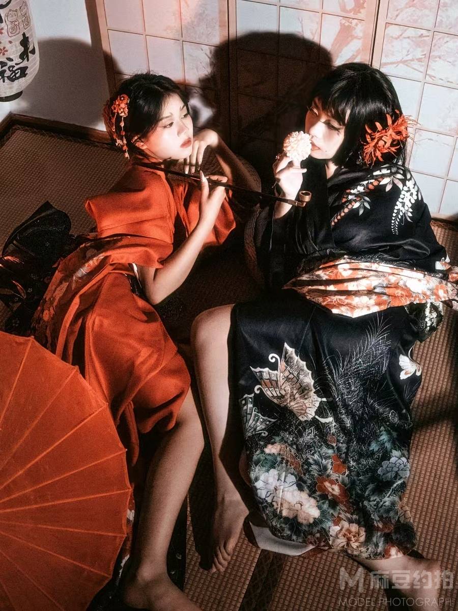 暗黑模特