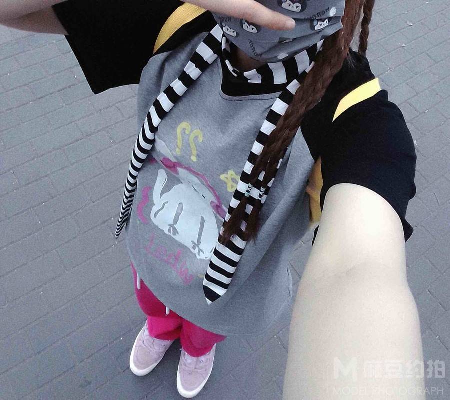 妆容模特