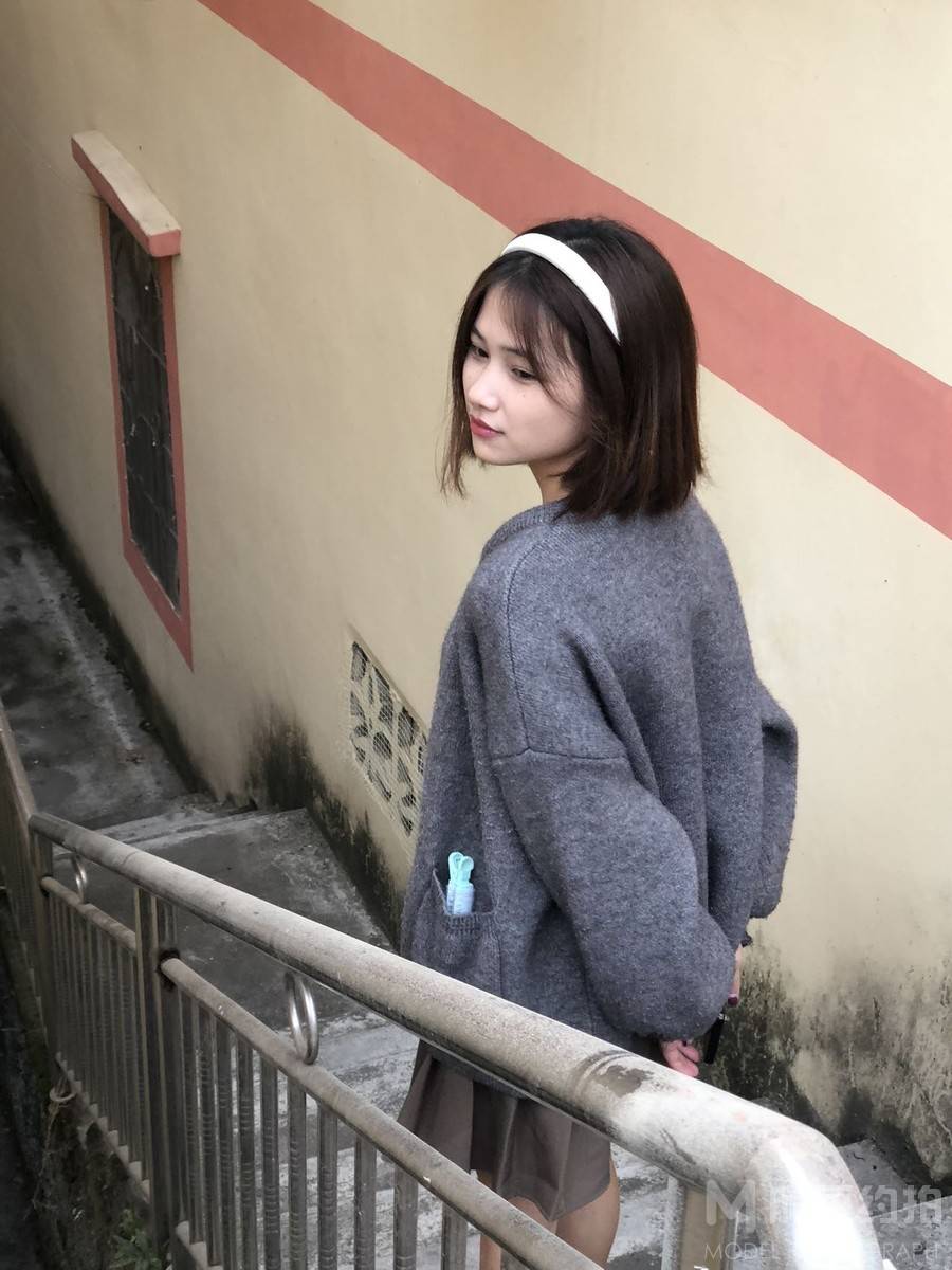 胶片模特
