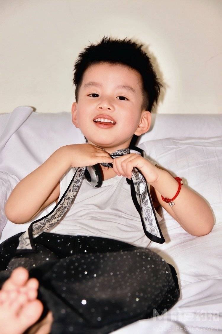 儿童摄影模特