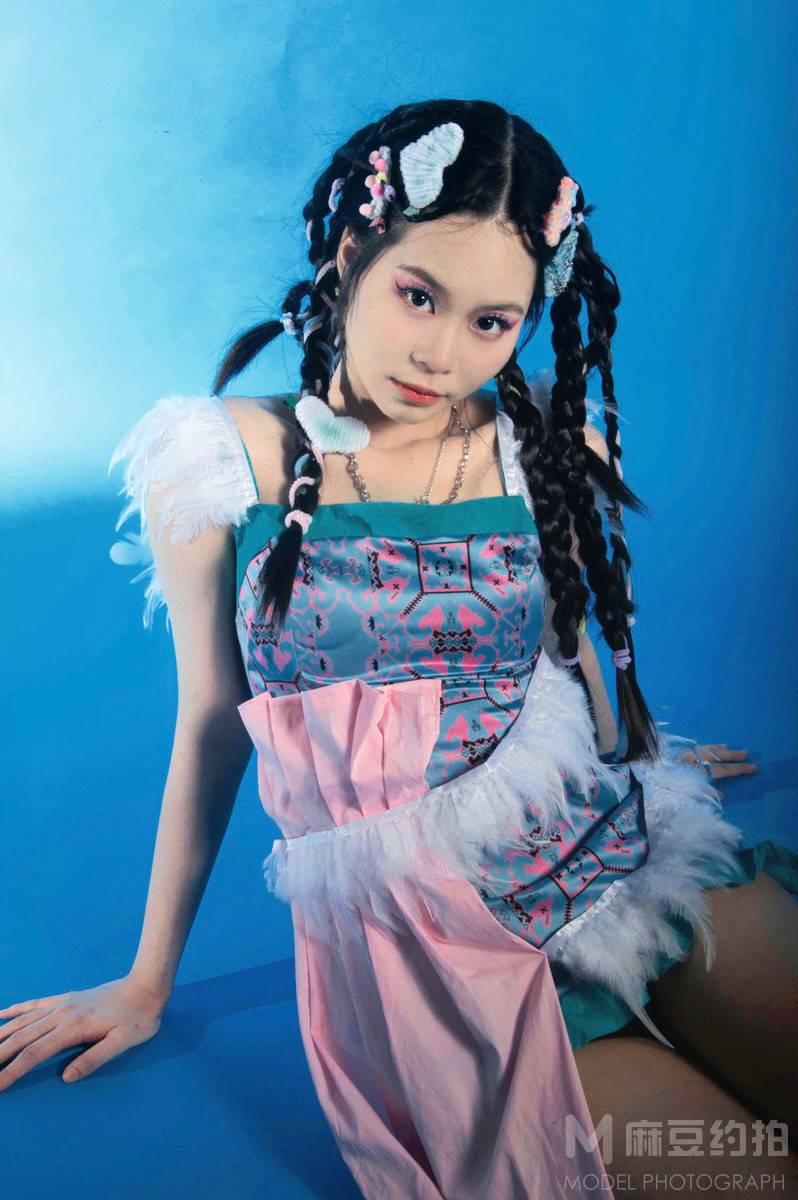 妆容模特
