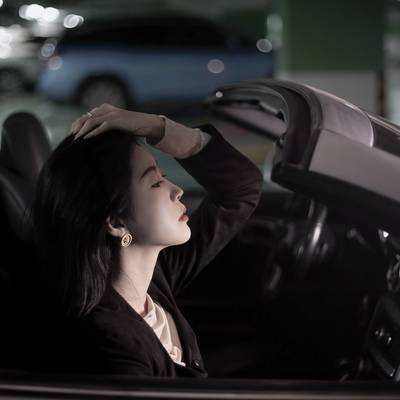 情绪模特