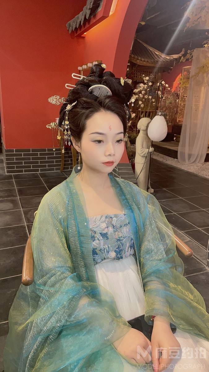 古风模特