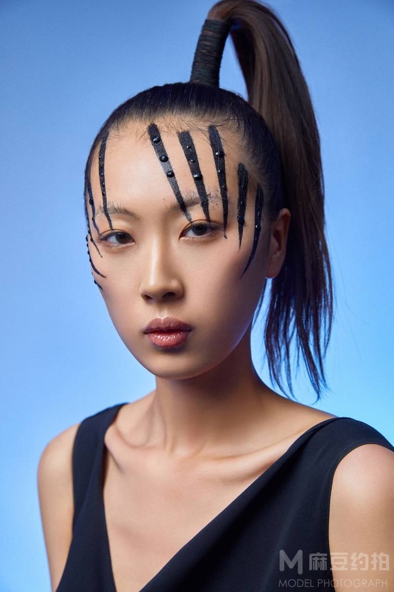 妆容模特