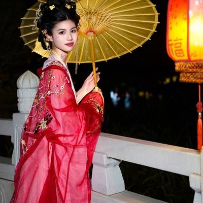 汉服模特