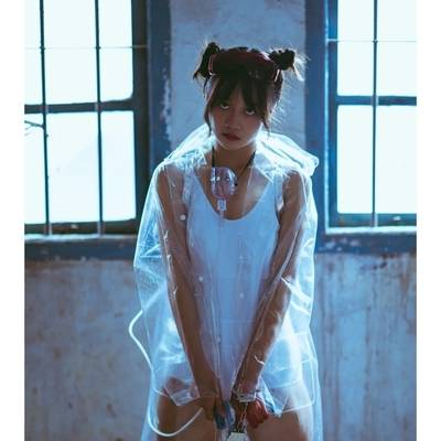 宝丽来模特