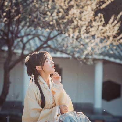 汉服模特