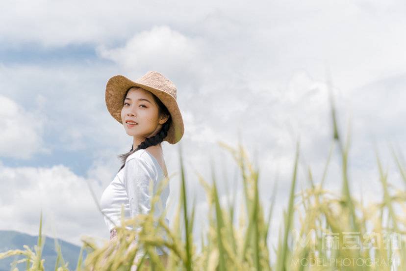 清新模特