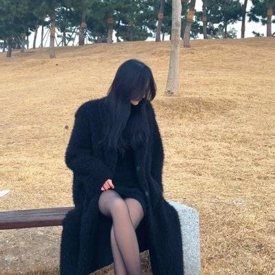 黑白模特