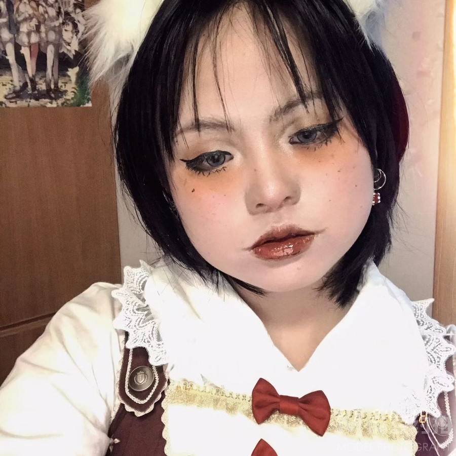 暗黑模特