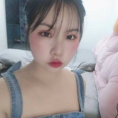 宝丽来模特