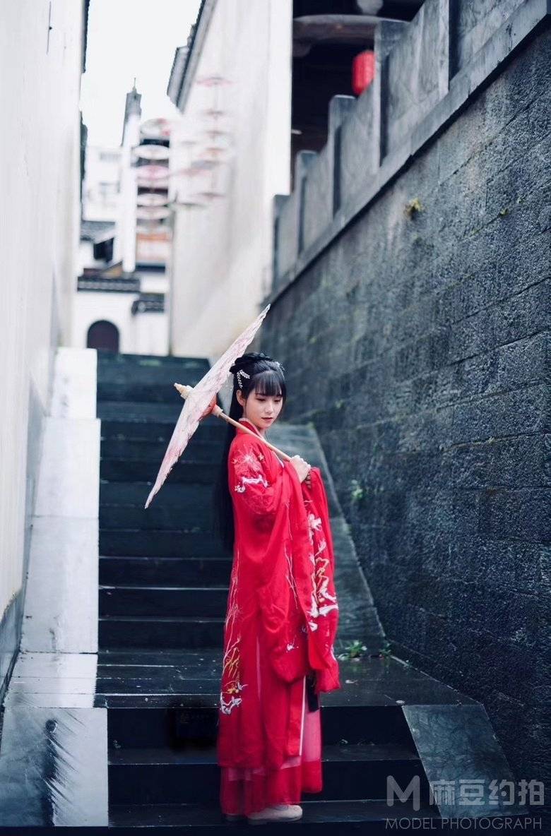 汉服模特