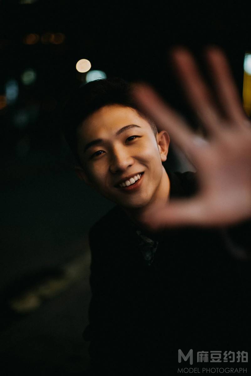 夜景模特
