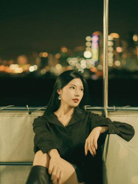 夜景模特