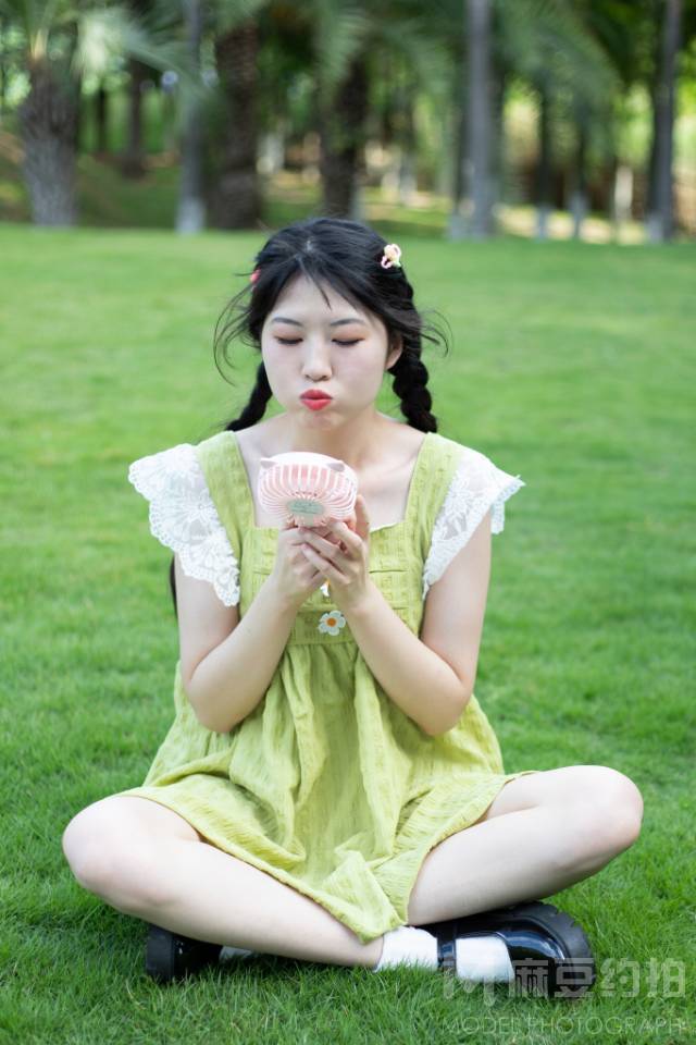校园模特