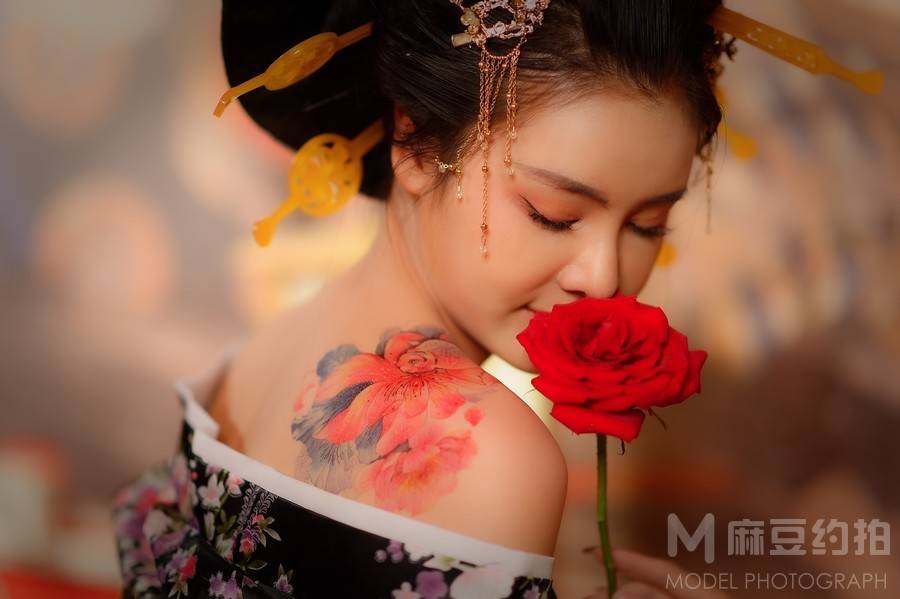 妆容模特