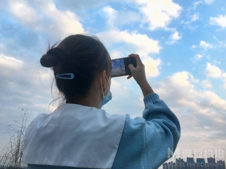 清新模特