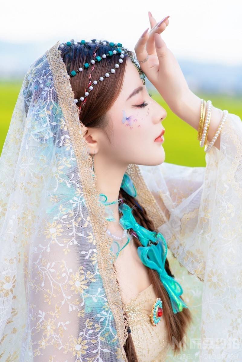 清新模特