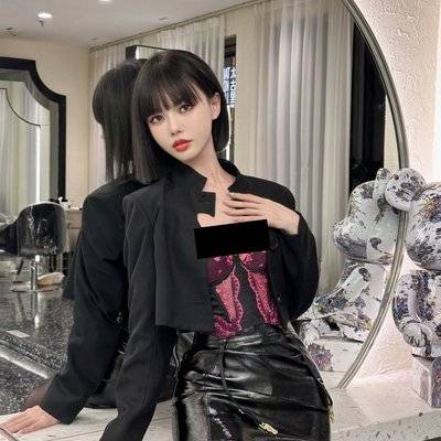 黑白模特