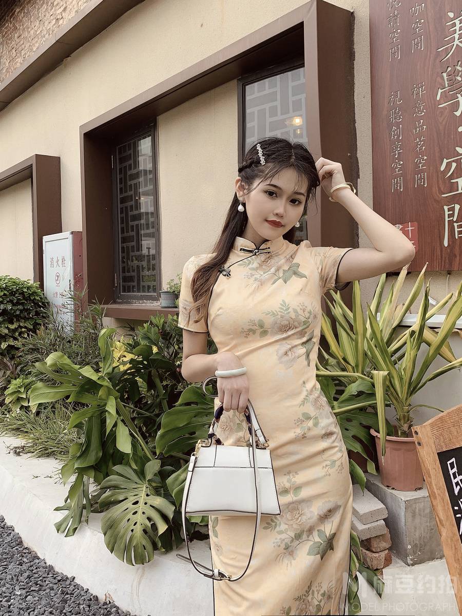 旗袍模特