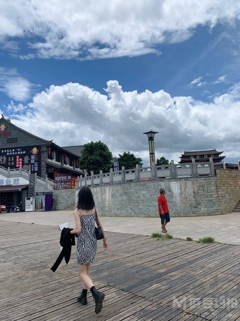 校园模特