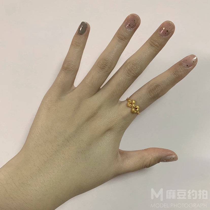 纪实模特
