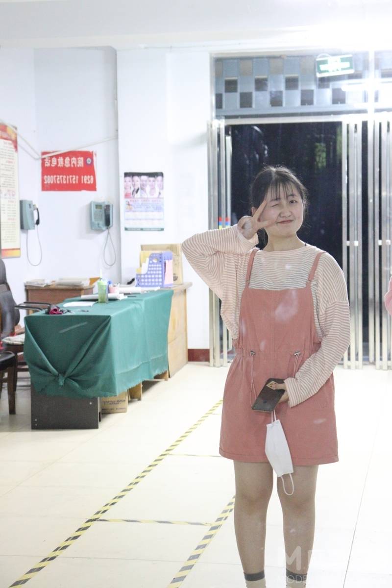 校园模特
