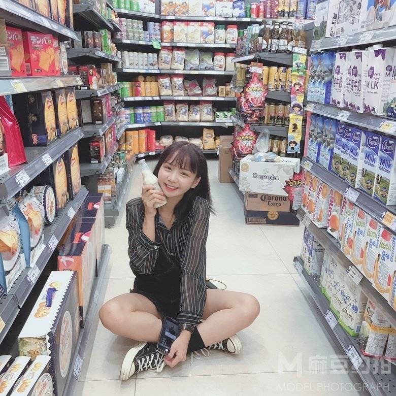 少女模特