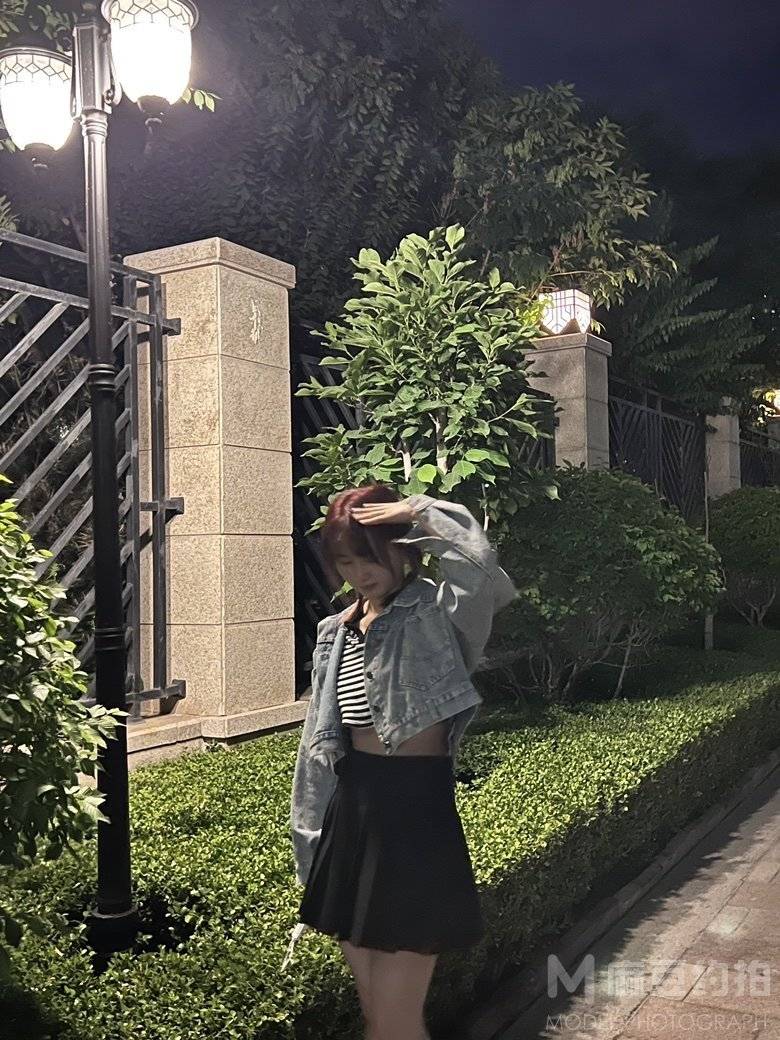 夜景模特