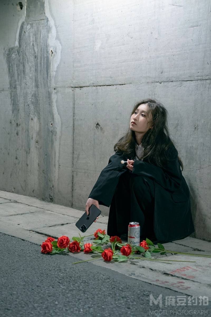 情绪模特