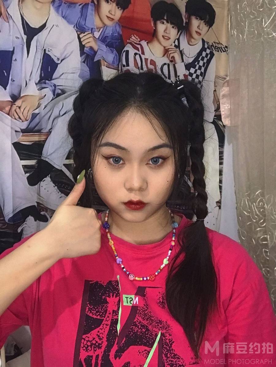 少女模特
