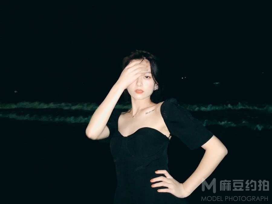 夜景模特