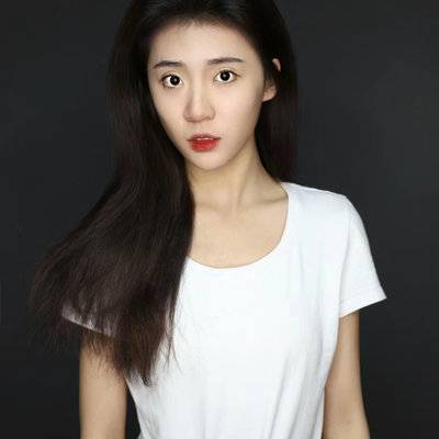 纪实模特