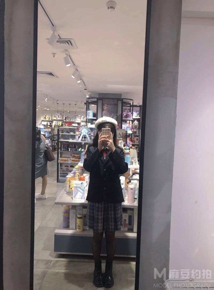 清新模特